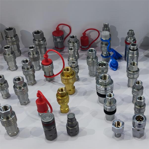 Hydraulic quick connectors in different environments